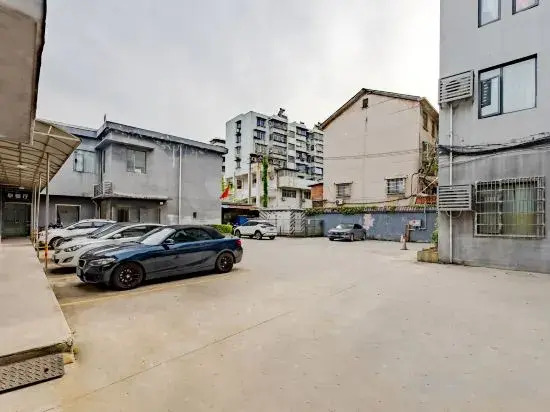 Ripple Hotel (Anqing Wuyue Plaza Open University)
