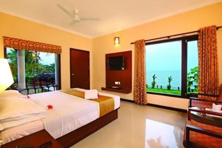 Leisure Vacations Gold Field Lake Resort, Kumarakom