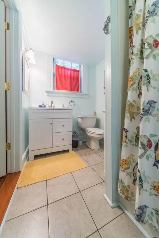 E ARCTIC 412 2 Bedroom Holiday Home By My Ocean Rentals