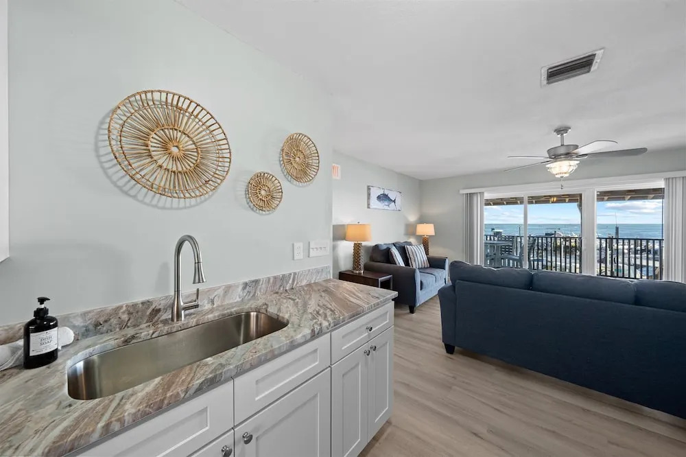 Sebastian Saltwater Lodge