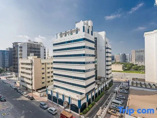 Large Apt in the Heart of Deira Near Clocktower