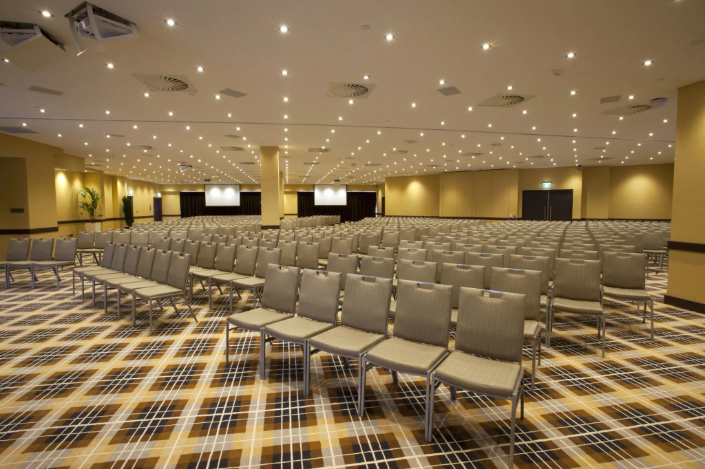Rydges World Square
