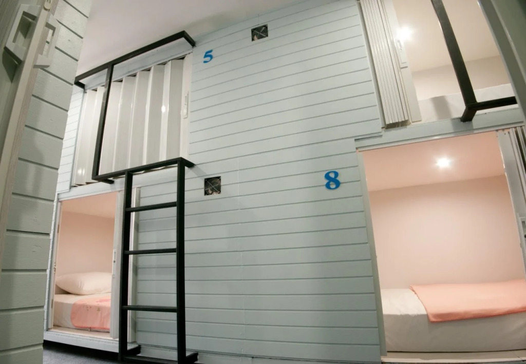Hotel Capsule Suratthani