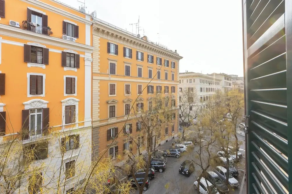 Rental in Rome Saint Peter Home