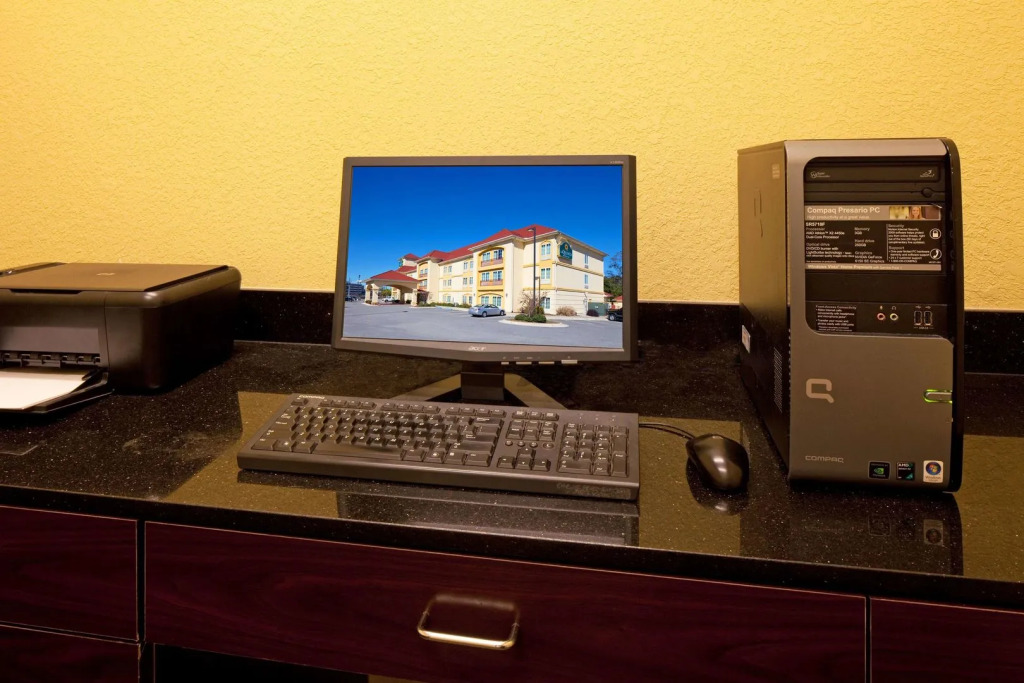 Stay Express Inn & Suites - Mobile, Al
