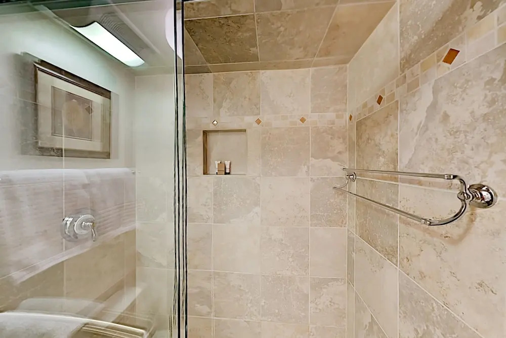 Alpine Condo in Snowmass Village by RedAwning