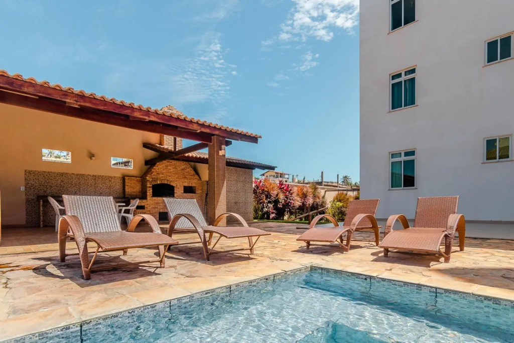 SAN GIACOMO RESIDENCE I Apartamentos e coberturas dúplex para até 10 pessoas TEMPORADA amigos, famílias e empresas IMÓVEIS climatizados, COZINHA COMPLETA, smart tv e 100MB, COND tranquilo, CHURRASQUEIRA, playground, GARAGEM, próx PRAIA e PARQUE AQUÁTICO