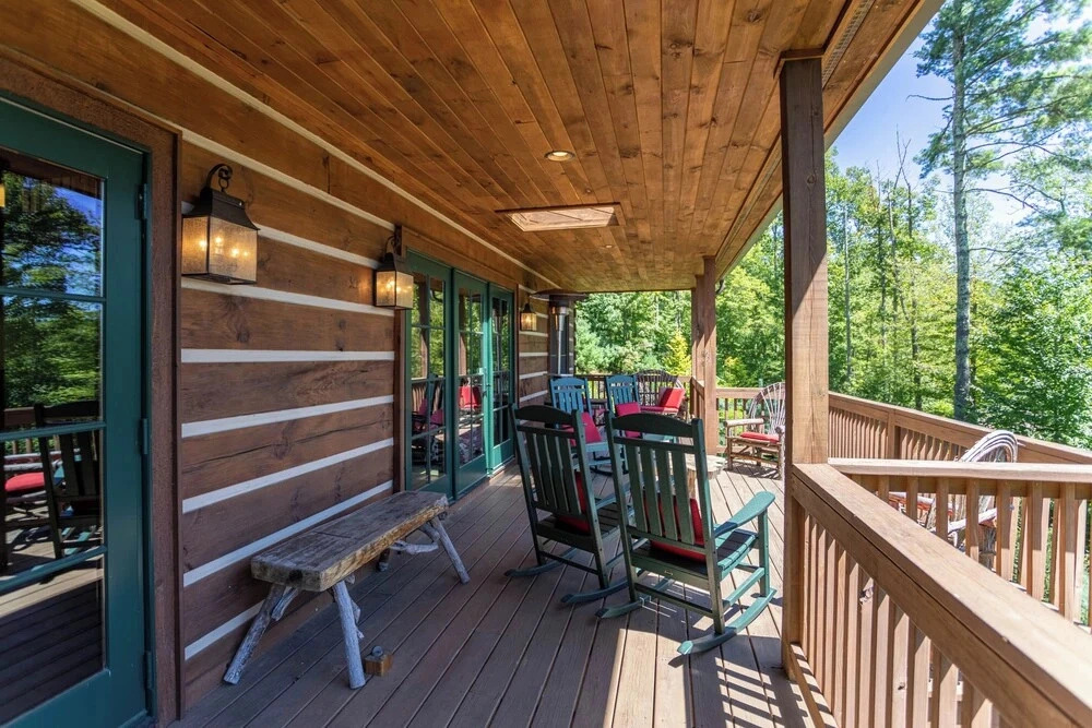 Gratitude - Hot Tub, Pool Table, Covered Decks, 5 Minutes to Boone