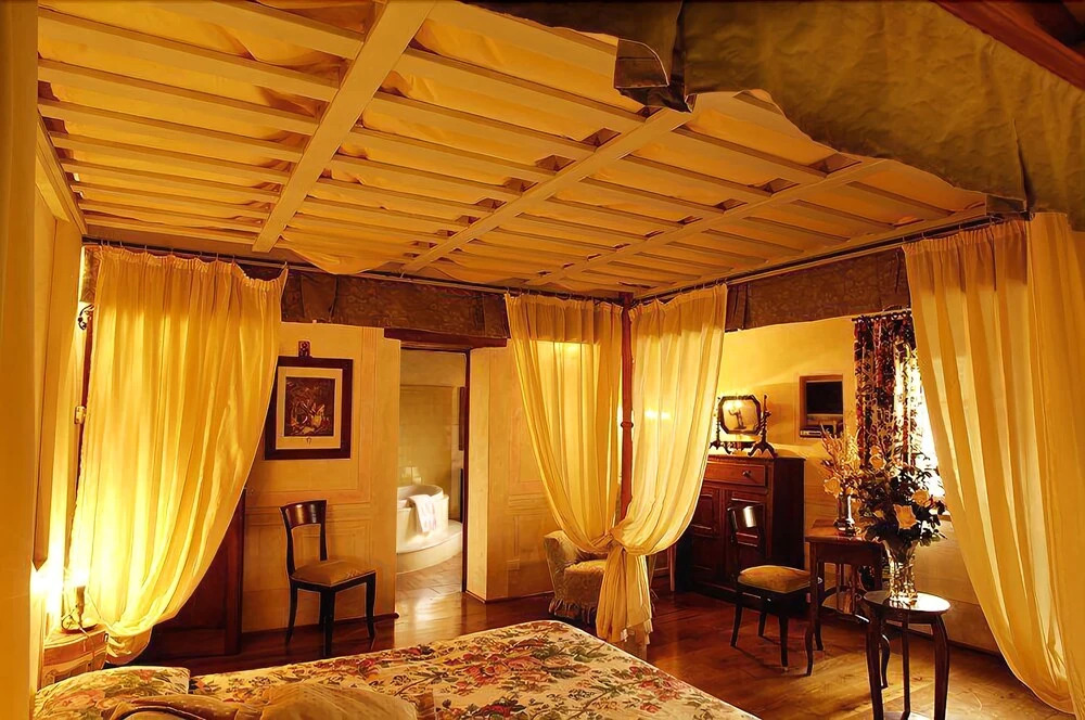 Villa Petrognano by PosarelliVillas