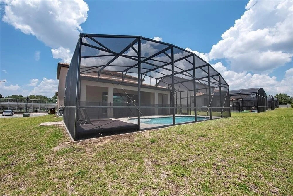 Balmoral Resort-224mcv 4 Bedroom Home by RedAwning