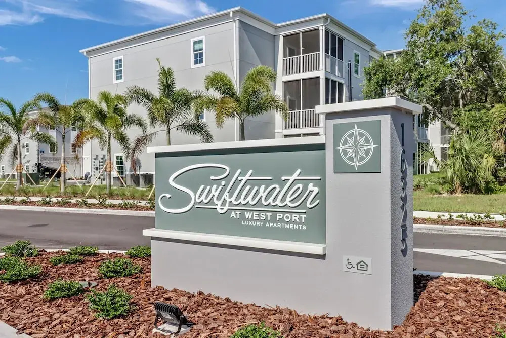 Swiftwater Apartments By Barsala