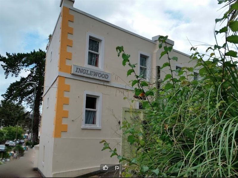 Inglewood Palm Hotel