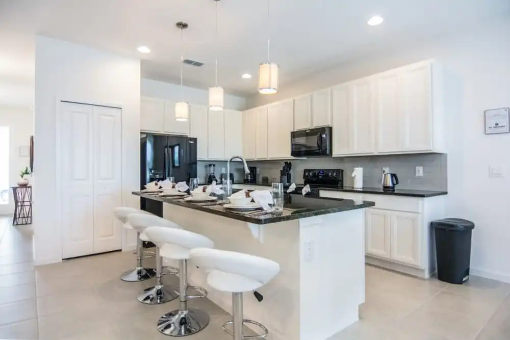 Stunning Vacation Home So2623