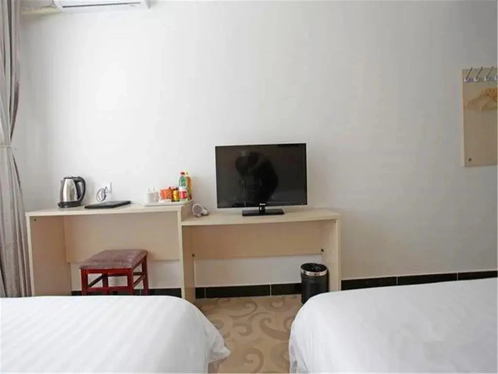 July Sky Business Hotel