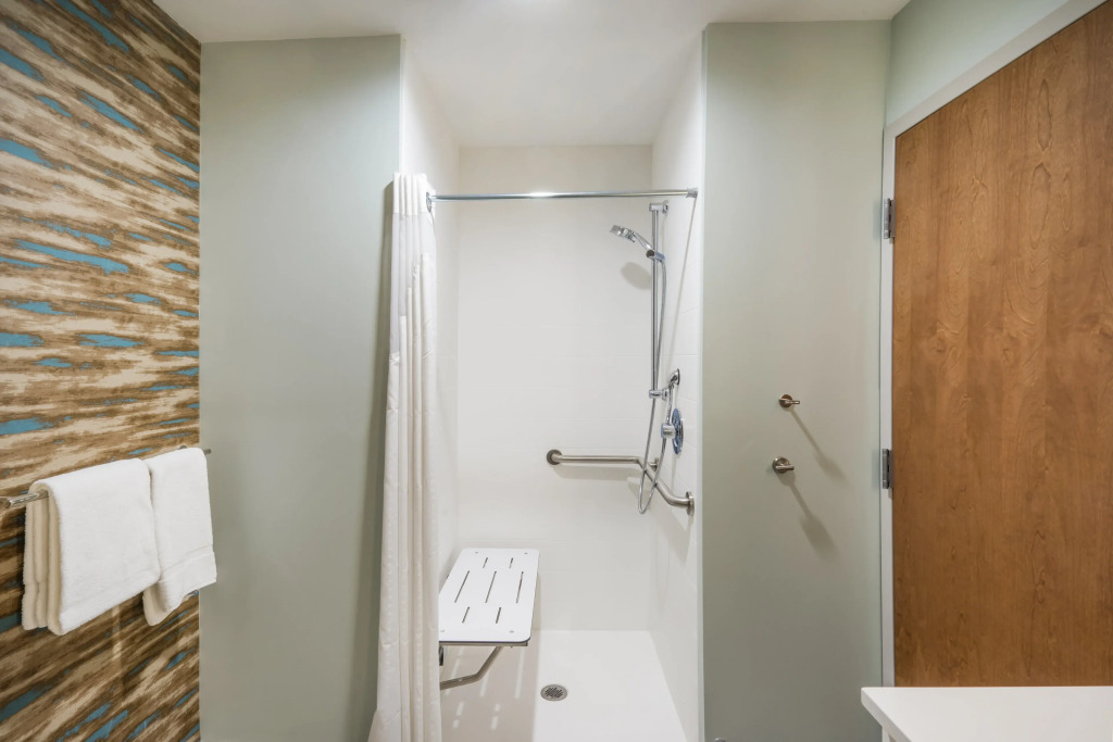 Holiday Inn Express & Suites Greenville SE - Simpsonville by IHG