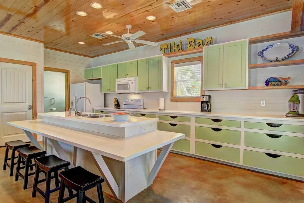 The Gruene Escape - 3 Br Home