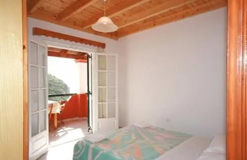 Kiki Apartments