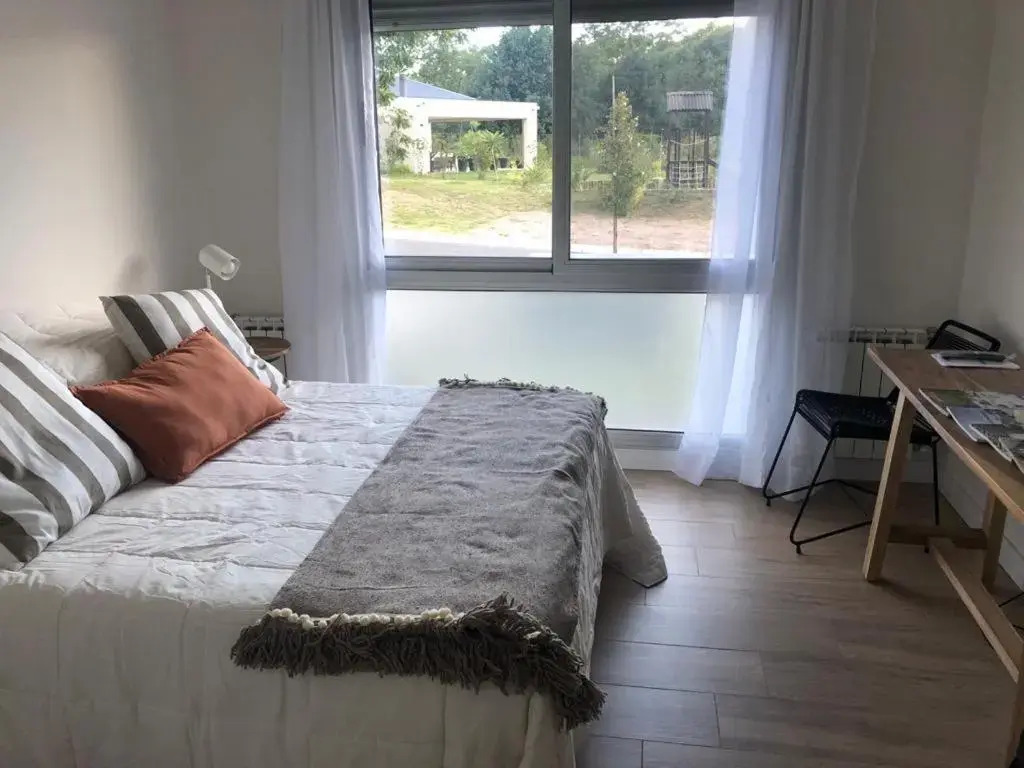 DEPARTAMENTO para 4 personas EN BARRIO CERRADO!!