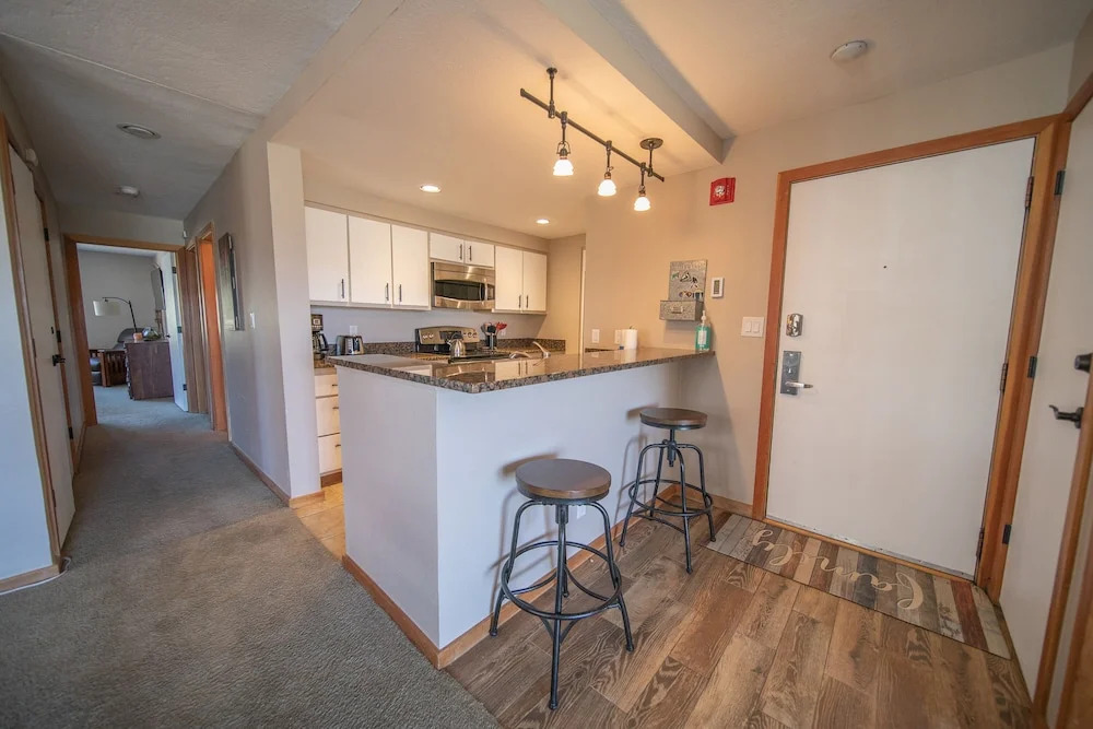 Pines 2161