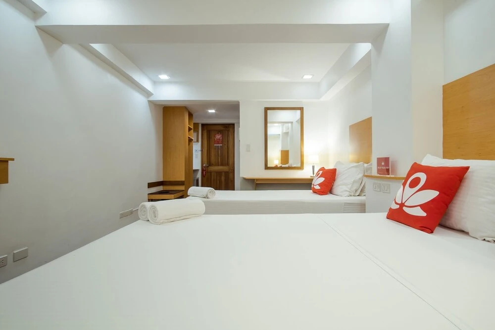 ZEN Rooms BRBlock Makati