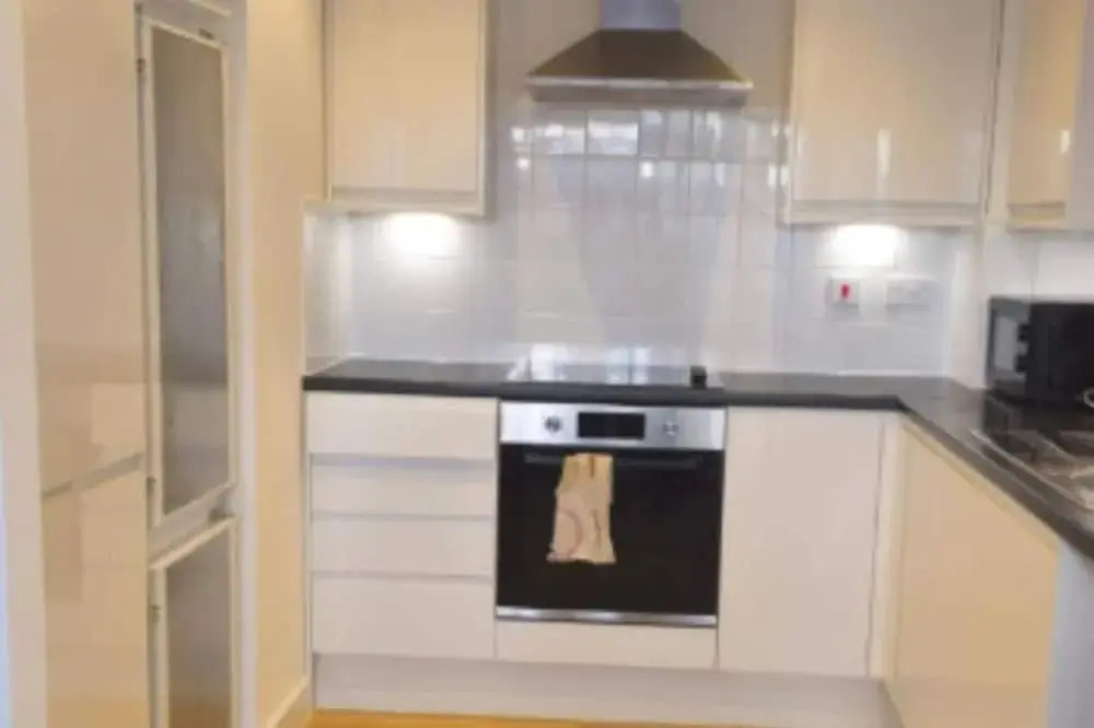 Cozy London Apartment Retreat Next to the 02