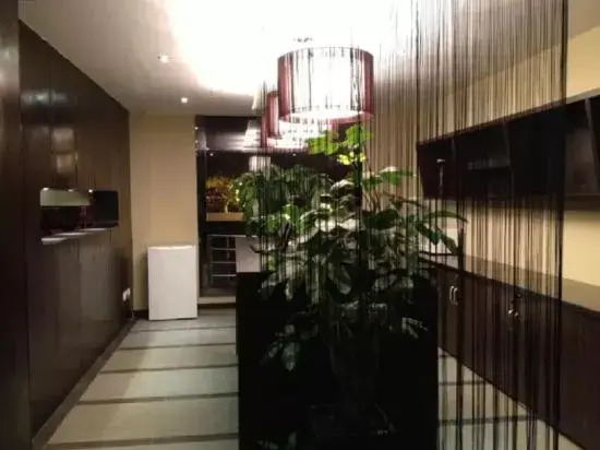 Rentai Business Hotel