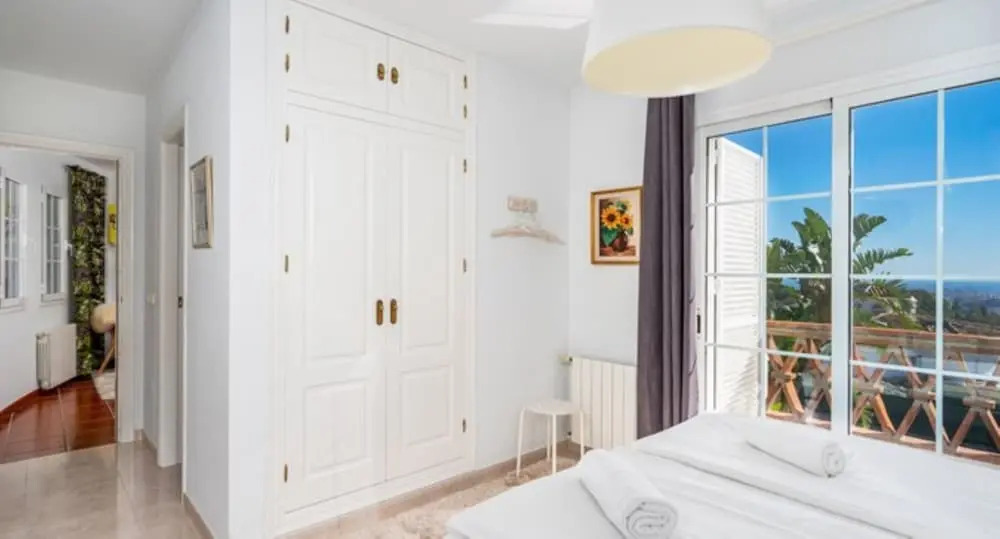 Apartment - 2 Bedrooms - 107866