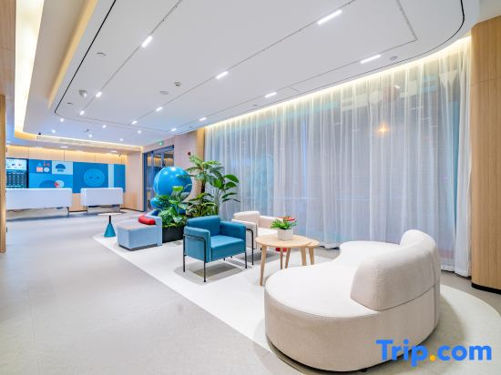 Home Inn ·(Lingshui Haiyun Square Cycling Post Store)