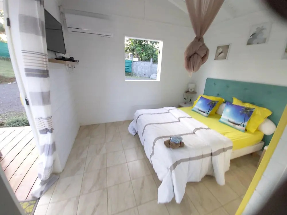 Bungalow With One Bedroom In Sainte Rose With Private Pool Enclosed Garden And Wifi