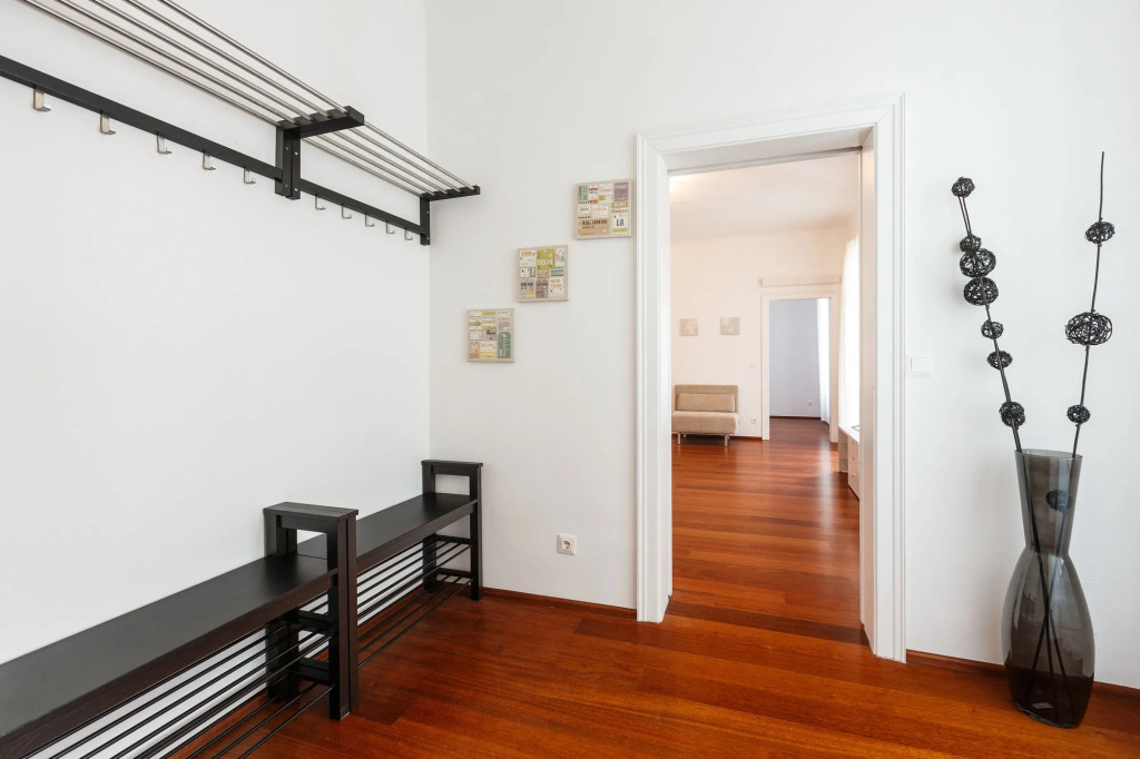 Operngasse Premium in "Your Vienna"