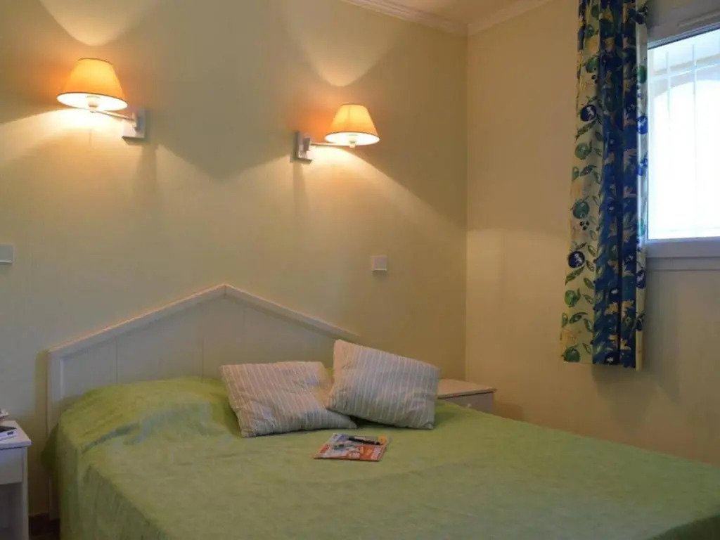Appartement Les Issambres, 2 pièces, 5 personnes - FR-1-226-81