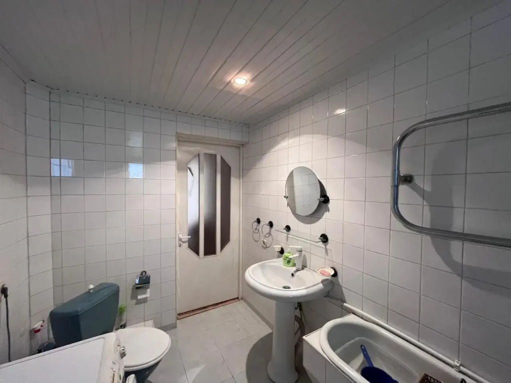 Apricot B&B