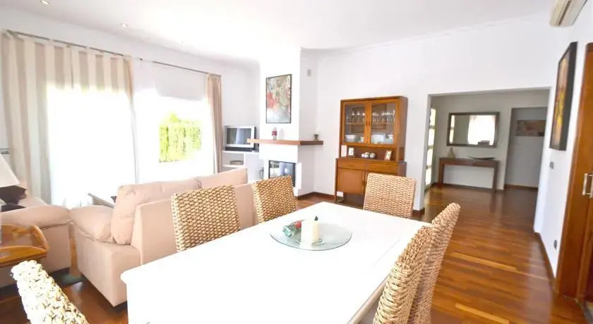 Villa Tolleric