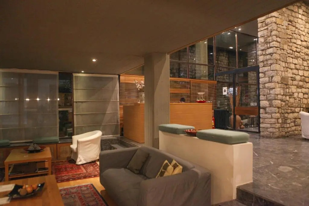 Dioscouri Hotel