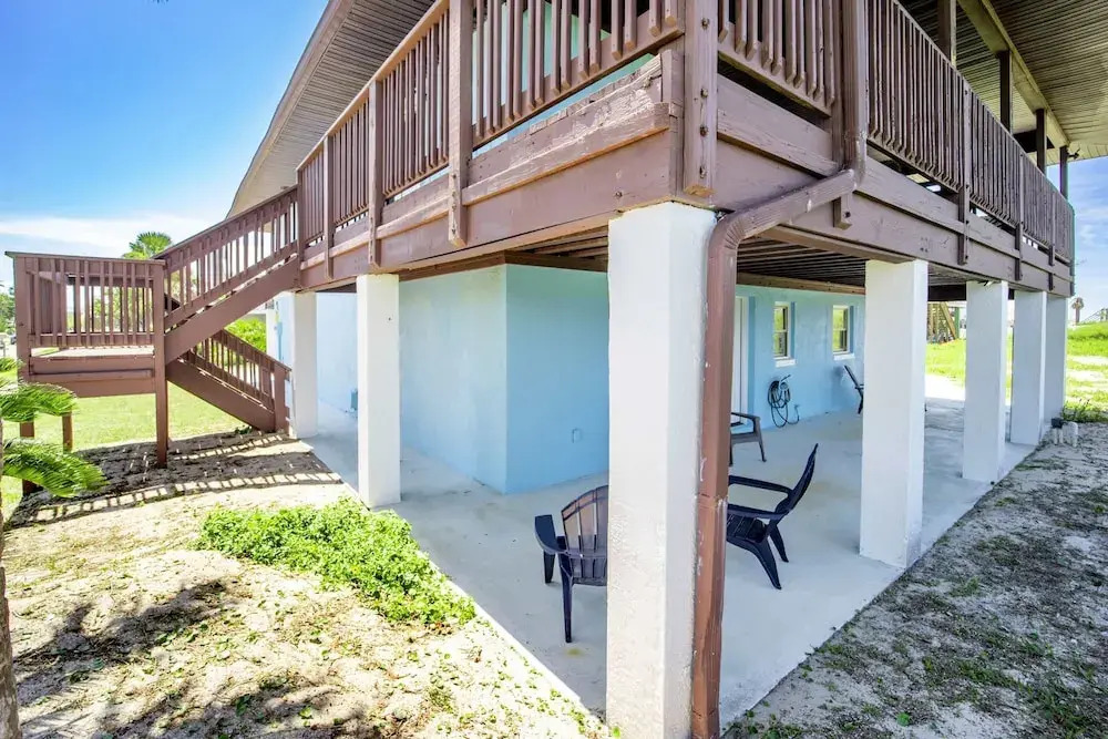 Oceanfront Steps to Sand Deck Pets Welcome