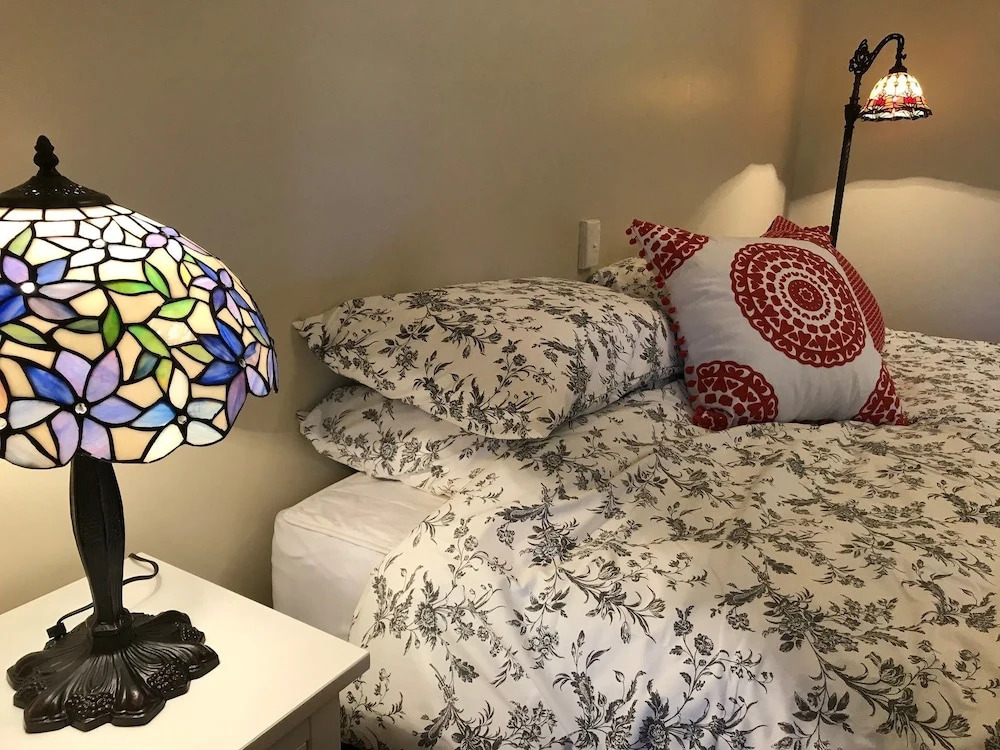 Ambrosia Holiday Home
