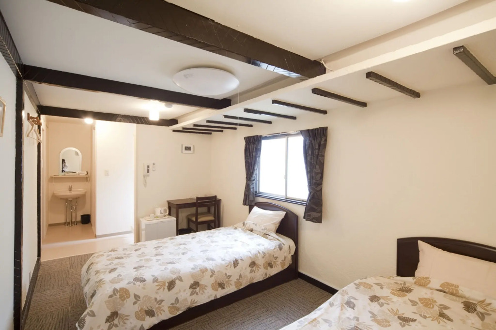 The Shin-Okubo International Hotel