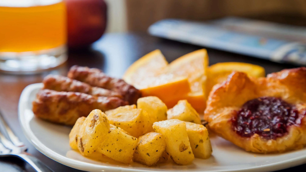 Best Western Plus Burlington Inn & Suites