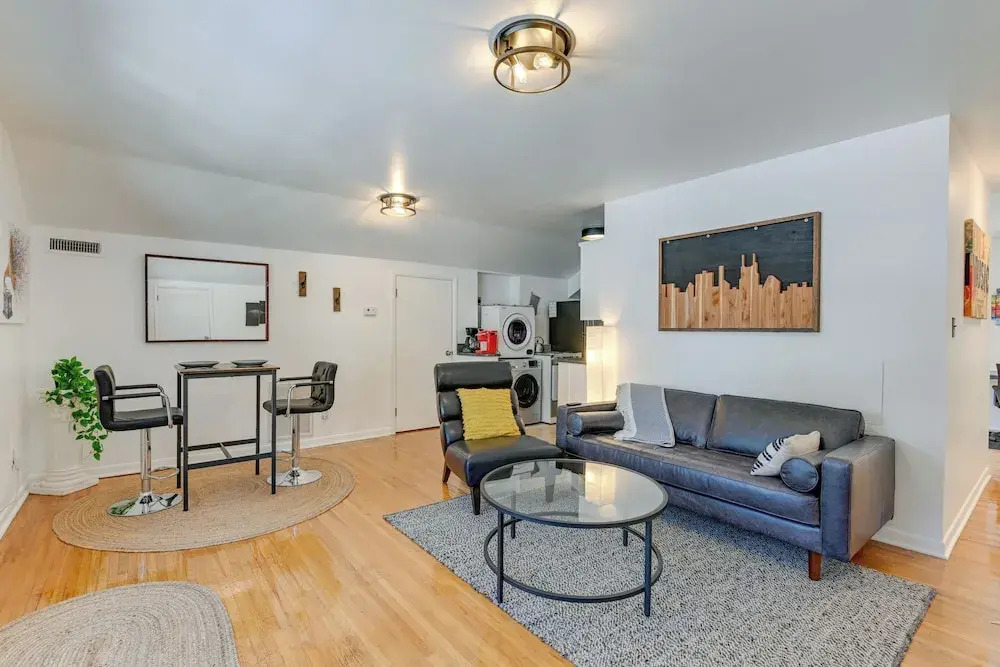 Convenient Nashville Home ~ 3 Mi to Downtown!