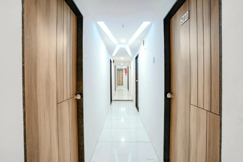 FabHotel Vrundavan - Nr Sargam Shopping Center