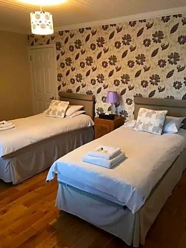 The Crown Hotel