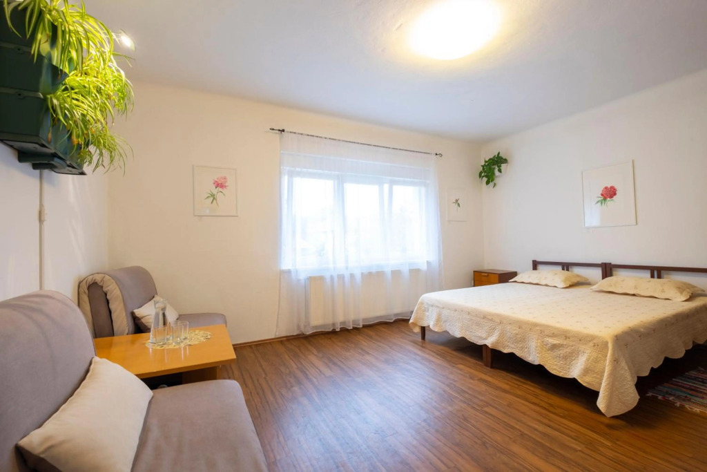 4beds GreenSLO free Parking