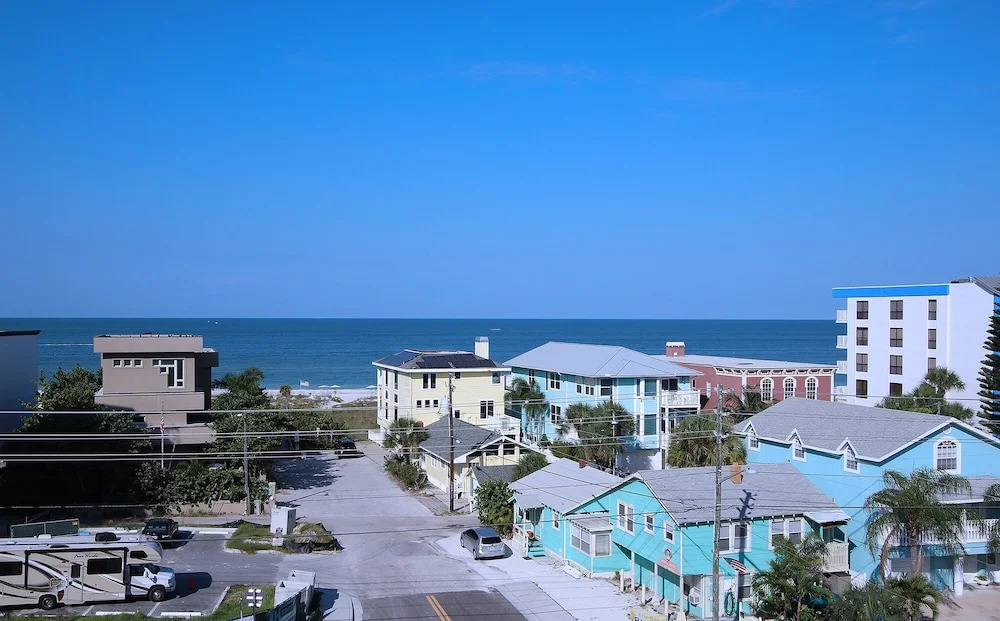 Madeira Bay Resort 512