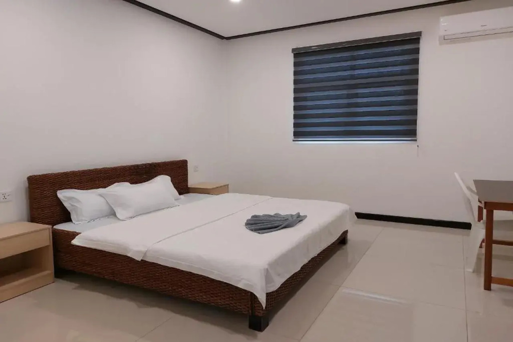 Marina Hotel