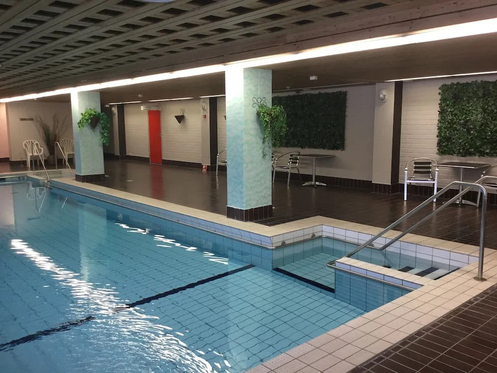 Hopeaniemi Resort