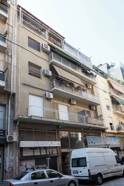 Central 2Bd Apt w Balcony by Monastiraki