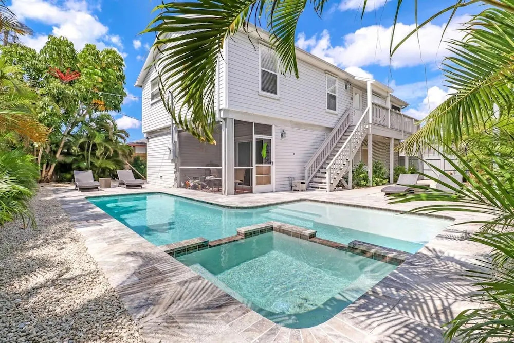 Modern Estero Bay Beach House, 5 Minute Walk to Gulf