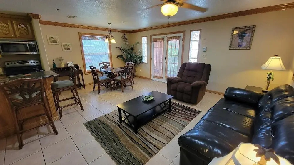 Cozy 2 bedroom Big Pool 75 yards to Beach 2 Bedroom Home by RedAwning