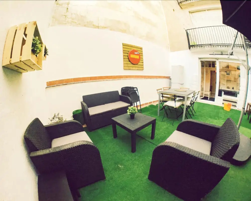 Lollipop Flats City Center Petite Suite III