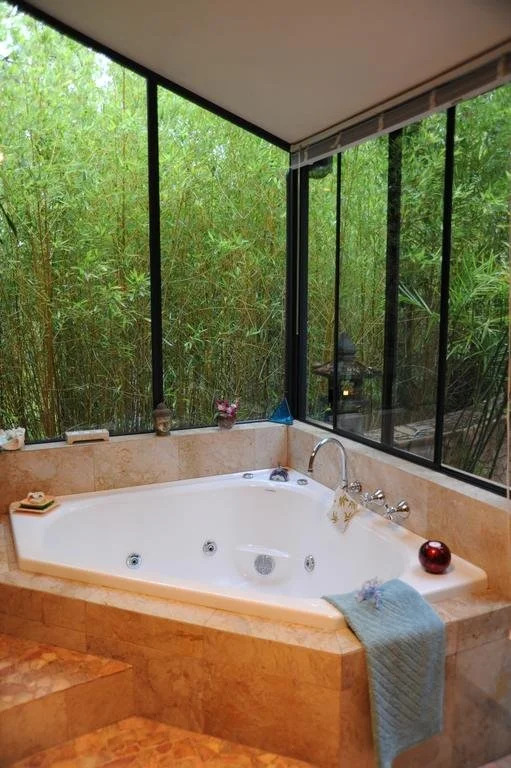 Riveresque - Spa Bath - Forest Views